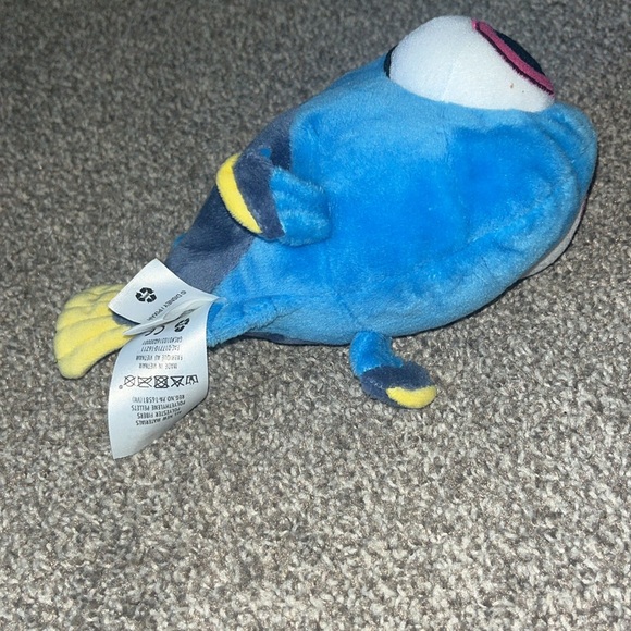 Disney Store Finding Nemo Baby Dory Plush Stuffed Animal - Picture 5 of 7